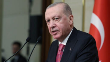 Erdoğan: Her t&uuml;rl&uuml; tehdide hazırlıklıyız