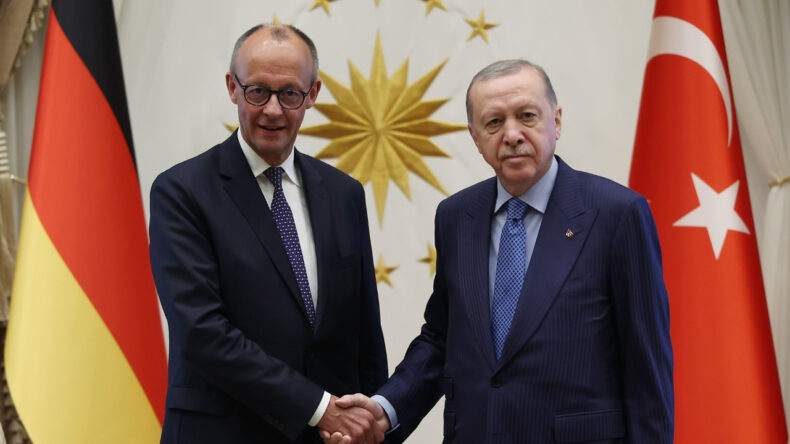 Erdoğan, Merz ve Rutte ile görüştü