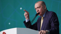 Erdoğan&rsquo;dan İsrail&rsquo;e sert s&ouml;zler: G&ouml;z&uuml;n&uuml; kan b&uuml;r&uuml;m&uuml;ş şebeke