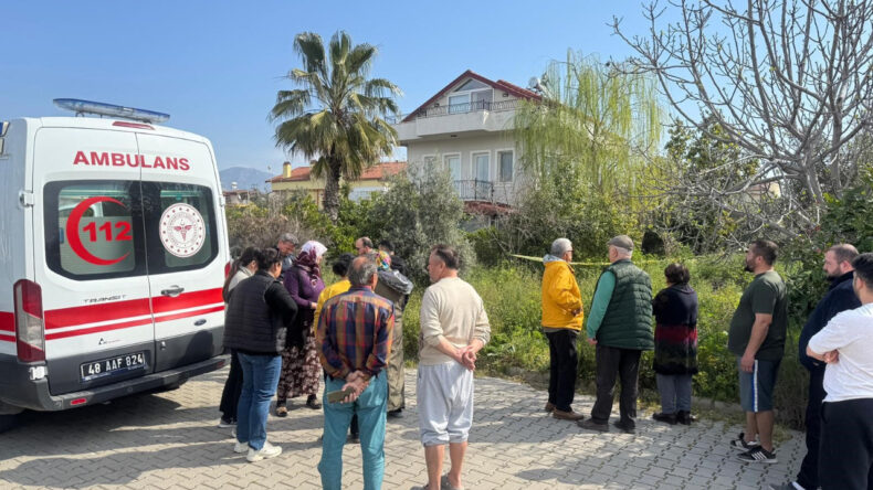 Eve gelen veteriner kadını &ouml;l&uuml; buldu