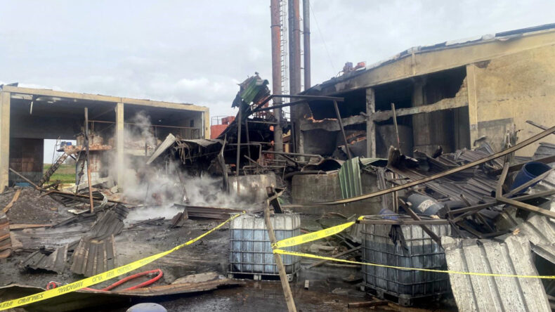 Fabrikada buhar kazanı patladı, 1 iş&ccedil;i hayatını kaybetti