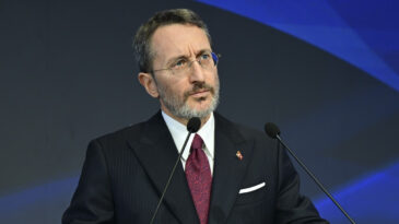 Fahrettin Altun B&uuml;y&uuml;kel&ccedil;i Oldu
