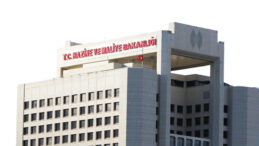 Faize iki ayda 640 milyar gitti