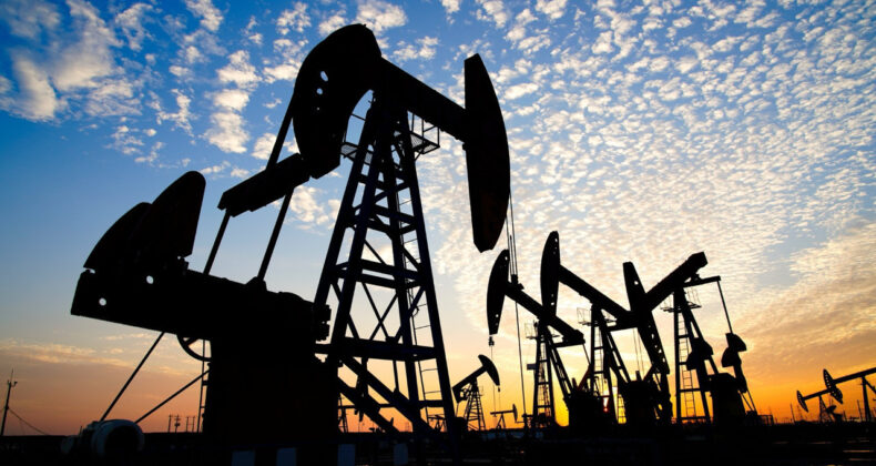 Fitch&rsquo;ten H&uuml;rm&uuml;z ve Petrol Tahmini