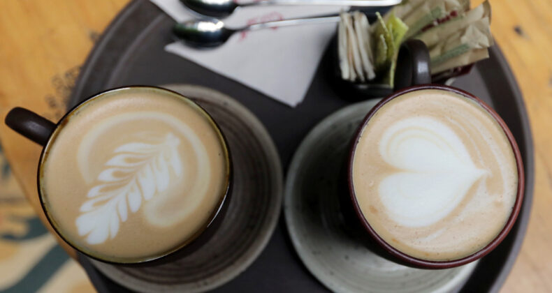 Ge&ccedil;en yıl rekor kırmıştı: Kahve fiyatları sert geriledi