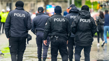 G&ouml;zaltında K&ouml;t&uuml; Muamele İddiasına Soruşturma