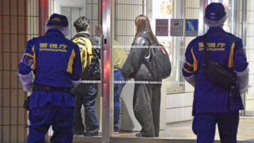 G&uuml;venliğiyle &uuml;nl&uuml; Japonya'da bı&ccedil;aklı saldırı dehşeti