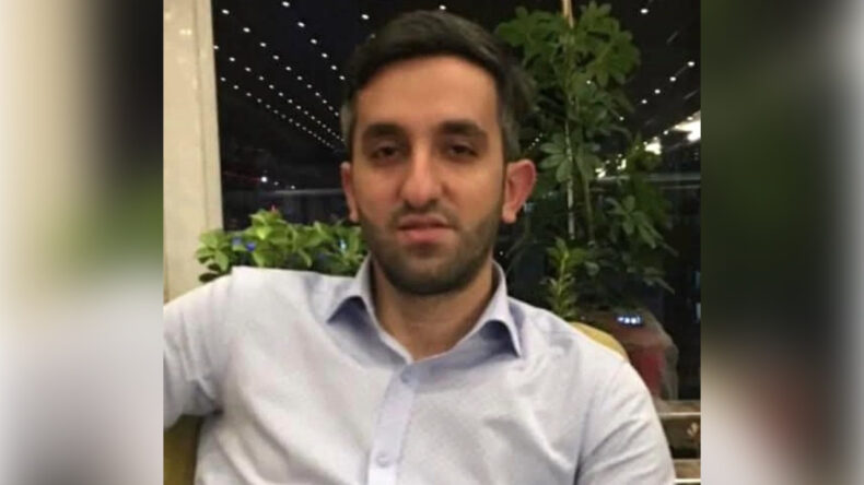 Halı sahada kalp krizi ge&ccedil;iren gen&ccedil; hayatını kaybetti