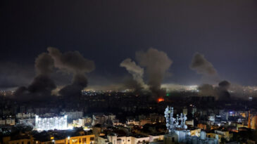 Hizbullah 100 f&uuml;ze fırlattı, İsrail karşılık verdi