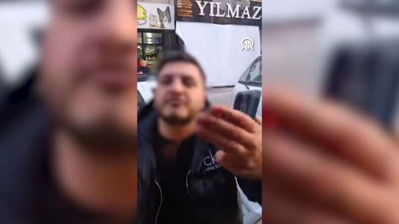 İETT otob&uuml;s&uuml;ne yumruk attı 180 bin lira ceza yedi