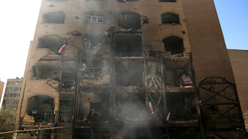 İran: ABD ve İsrail, 206 kadın ve &ccedil;ocuğu &ouml;ld&uuml;rd&uuml;