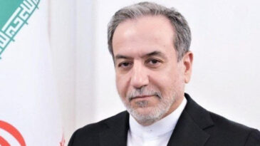 İran Dışişleri Bakanı'ndan dikkat &ccedil;eken T&uuml;rk&ccedil;e paylaşım