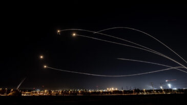 İran, İsrail&rsquo;e Yeni Saldırı Başlattı