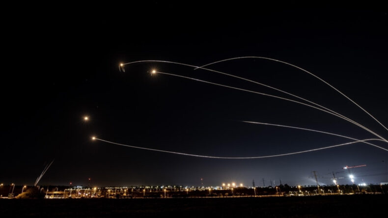 İran, İsrail&rsquo;e Yeni Saldırı Başlattı