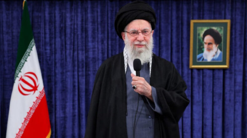 İran Resmi Olarak Açıkladı: Hamaney Hayatını Kaybetti