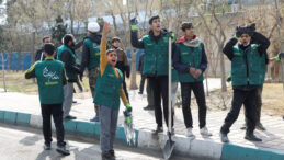 İran'da okullara saldırılar s&uuml;r&uuml;yor