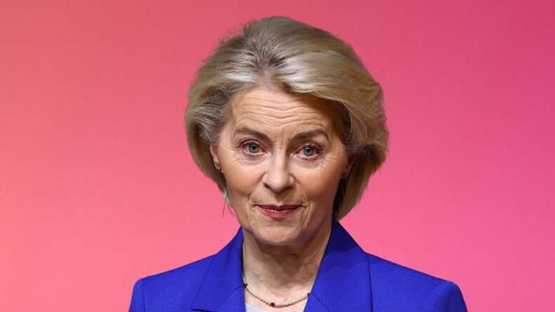 İran'dan AB liderine tepki: 165'ten fazla masum melek katledildiğinde neredeydiniz?