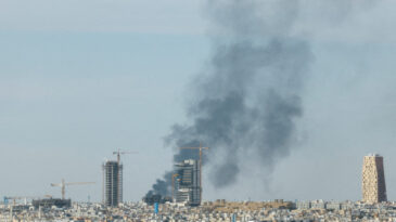 İran'dan ABD &uuml;slerine en yoğun saldırı: 'Operasyonel altyapılarını imha ettik'