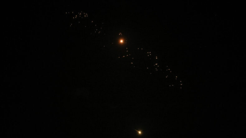 İran'dan sert s&ouml;zler: &Ccedil;ocuk katilleri i&ccedil;in mezarlar hazırladık