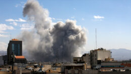 İran&rsquo;da &Ccedil;elik Fabrikalarına Hava Saldırıları