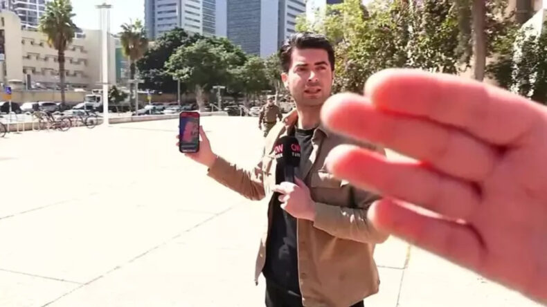 İsrail İki Türk Gazeteciyi Gözaltına Aldı