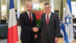 İsrail ile g&ouml;r&uuml;şen Fransa'dan karamsar a&ccedil;ıklama