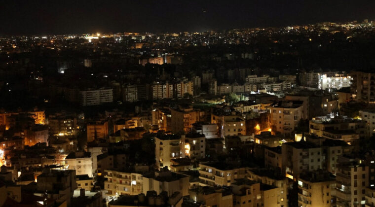 İsrail, L&uuml;bnan'ın Başkenti Beyrut'u Vurdu