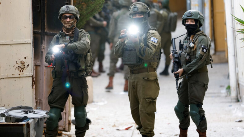 İsrail'e Silah Yağıyor