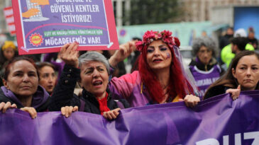 İstanbul Barosu'ndan 8 Mart davası