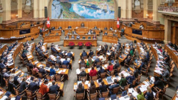 İsvi&ccedil;re, ABD'nin İran'a y&ouml;nelik saldırılarla ilgili 2 keşif u&ccedil;uşu talebini reddetti