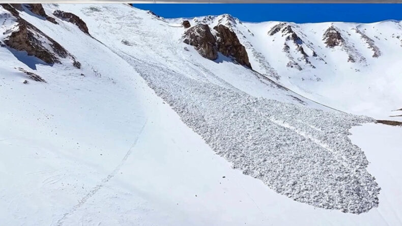 İtalya'da &ccedil;ığ felaketi 2 kişi &ouml;ld&uuml;, 5 kişi yaralandı