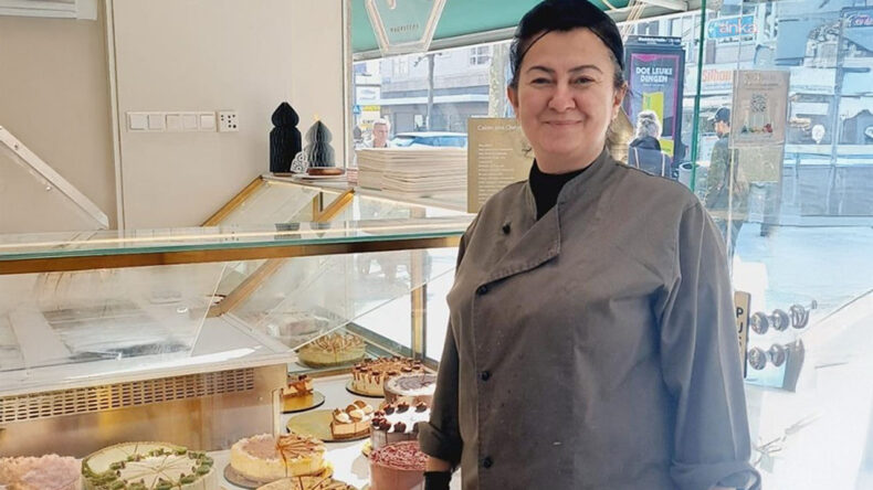 İzmir’de Öğrendi, Hollanda'da İse Başladı