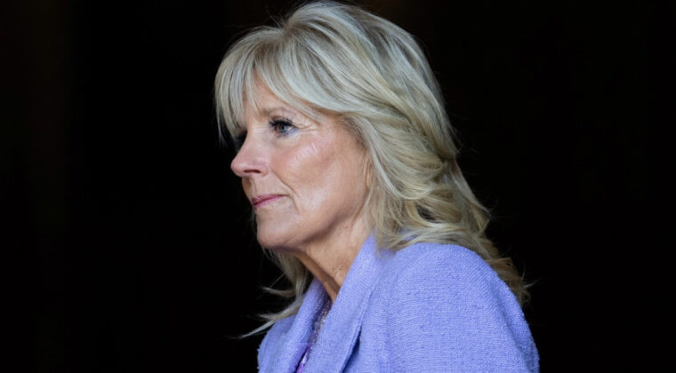 Jill Biden&rsquo;ın Koruması Kendini Vurdu