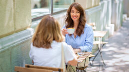 Kadınlar Hemcinsleriyle Arkadaşlıkta Bu Kriterlere &Ouml;nem Veriyor