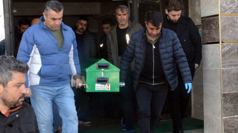 Kahramanmaraş'ta Babasının Boğazını Kesti