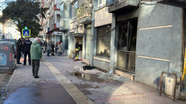 Komşusuyla Tartışıp Kendi Evini Yaktı