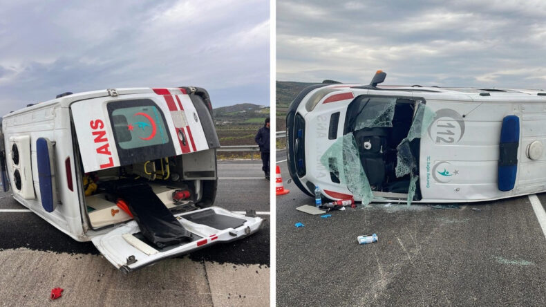 Lastiği Patlayan Ambulans Devrildi: 3 Sağlık Personeli Yaralı