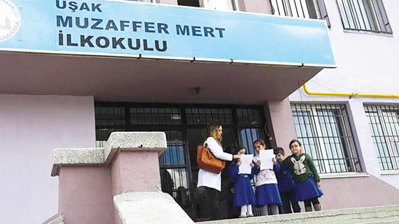 &ldquo;Emoji&rdquo; kaprisi resmi yazıda