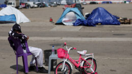 L&uuml;bnan'da 1 milyon kişi yerinden edildi