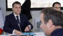 Macron: Irak'ta Bir Asker &Ouml;ld&uuml;