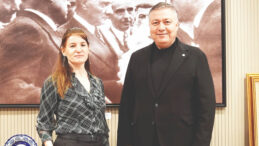 Mali politika herkesi &ccedil;ok ezdi