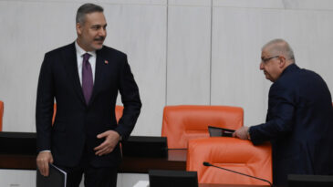 Meclis'te kapalı İran oturumu: 10 yıl a&ccedil;ıklanamayacak