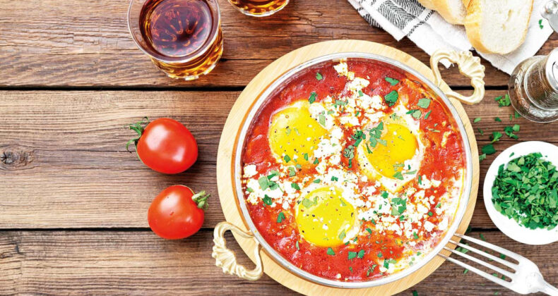 Menemeni Savaş Yaktı