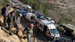 Mersin'de facia: &Ccedil;ok sayıda &ouml;l&uuml; ve yaralı var