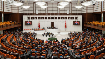 MHP kanun teklifi verdi, yerini g&ouml;sterdi: İl olsun