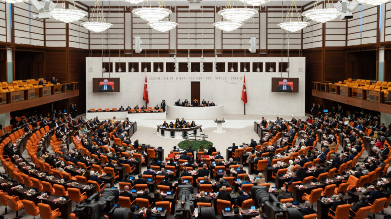 MHP kanun teklifi verdi, yerini g&ouml;sterdi: İl olsun