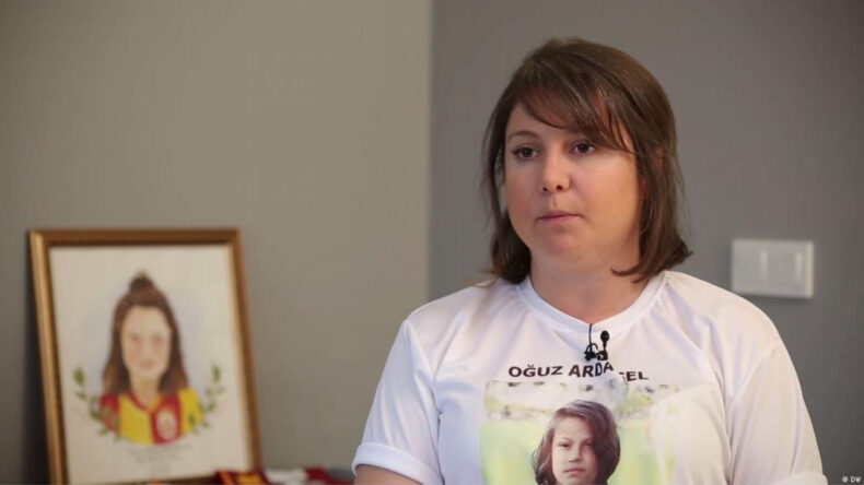 Mısra &Ouml;z beraat etti