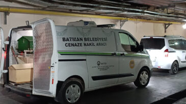 Motosikletin &ccedil;arptığı &ccedil;ocuk &ouml;ld&uuml;