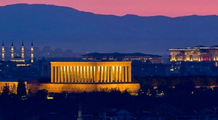 NATO'dan, Anıtkabir fotoğrafıyla geri sayım: 100 g&uuml;n kaldı