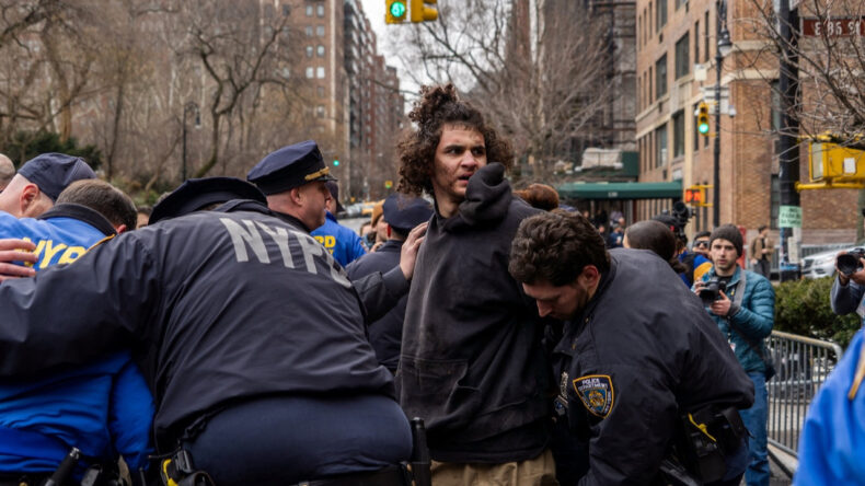 New York Belediyesi Başkanı Mamdani'ye saldırı: Saldırgan T&uuml;rkiye'den gitmiş